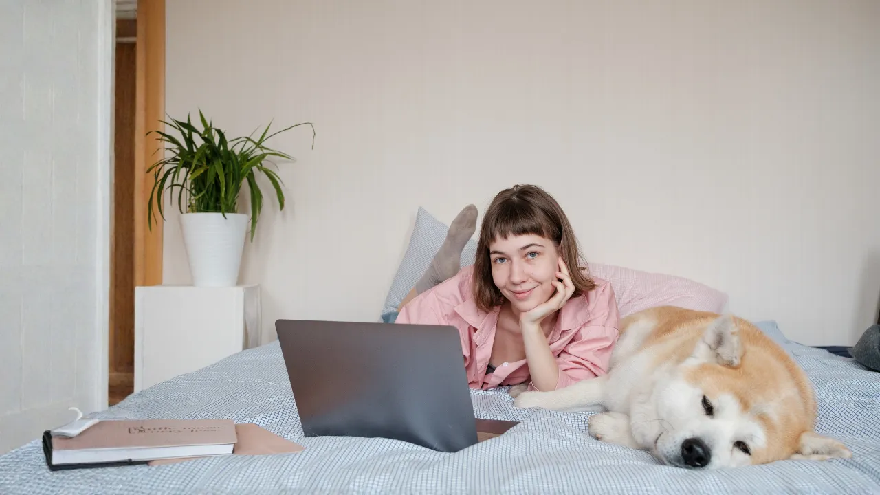 Can Humans Get Fleas from Dogs and Cats